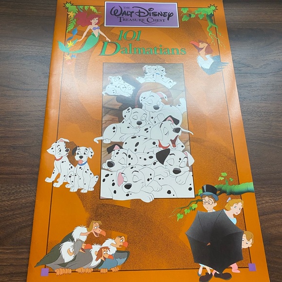 101 DALMATIANS Jumbo Book Illustrated Disney Vintage Classic Fairy Tale Story 🐶 - Picture 5 of 5